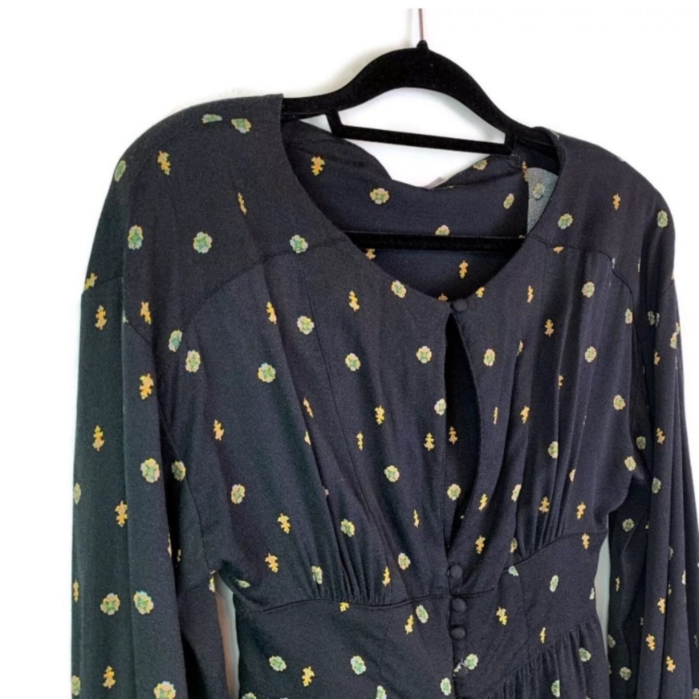 Free People long sleeve keyhole button romper - Picture 4 of 8